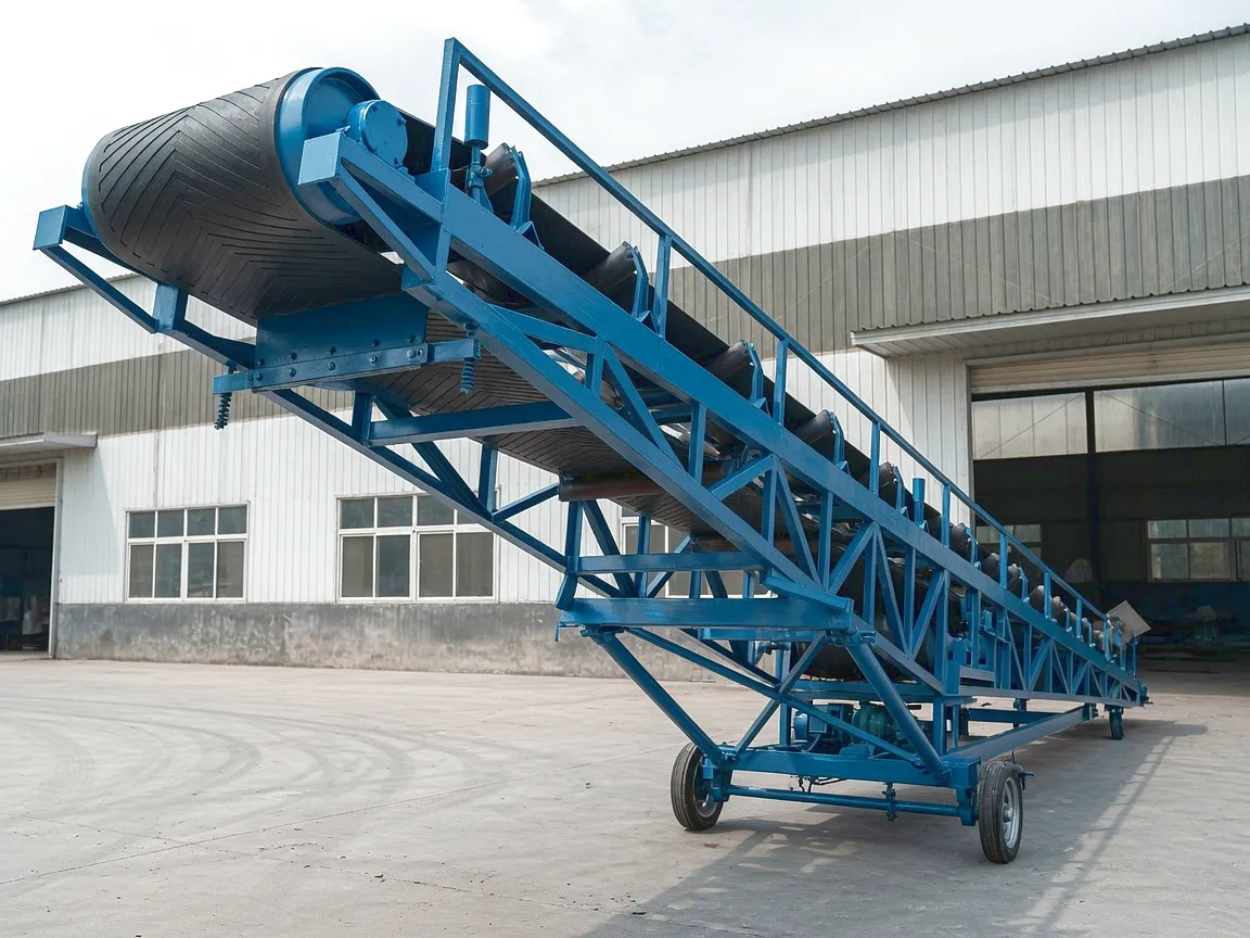 Heavy industry conveyor drive system